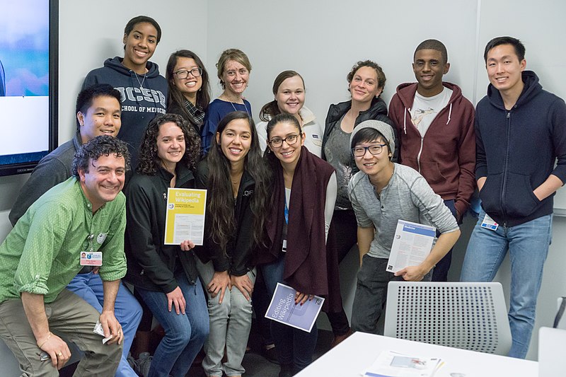 File:Wiki Education attends Dr. Amin Azzam's spring 2018 UCSF class 41.jpg